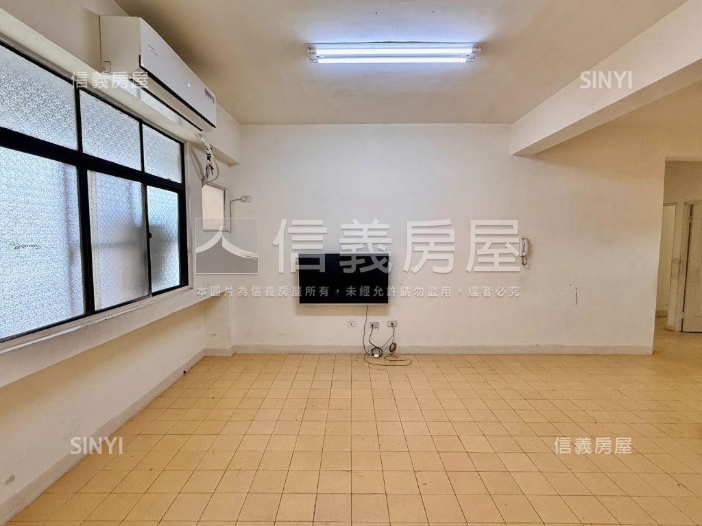 陽明商圈３房採光通風美寓房屋室內格局與周邊環境