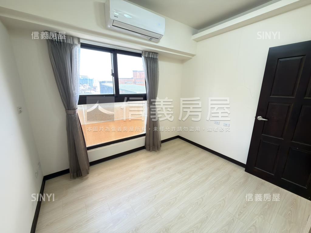 藝文鴻灃ＡＲＴ兩房車位房屋室內格局與周邊環境