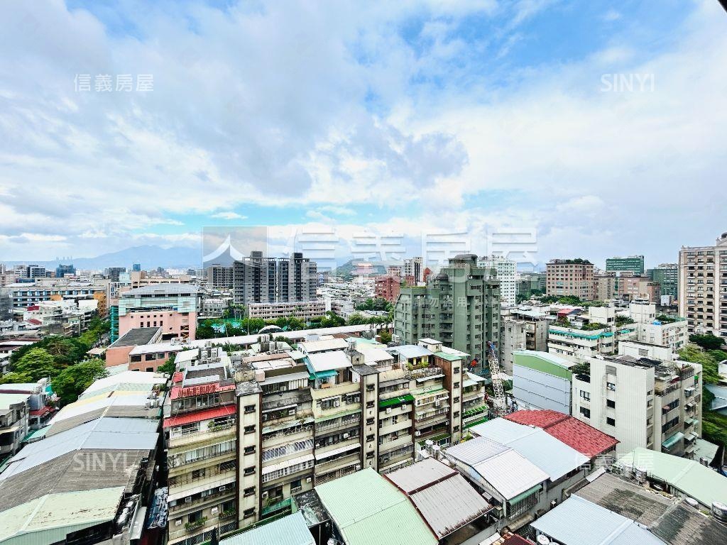 首富朝北高樓層就這間房屋室內格局與周邊環境