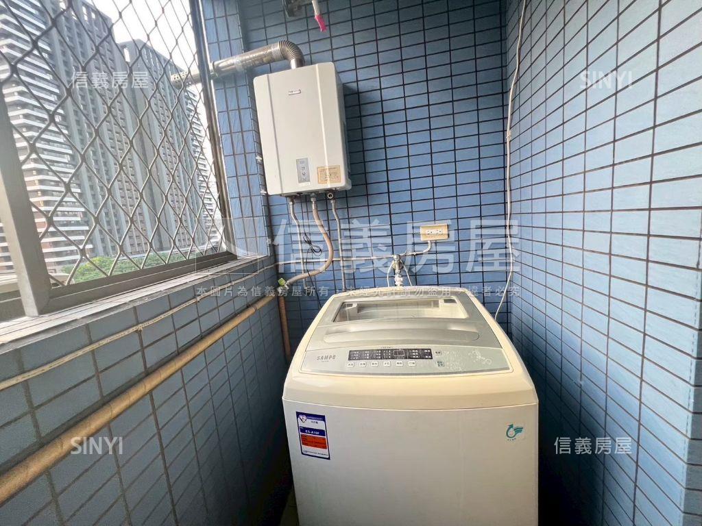 航空ＶＩＳＡ河岸兩房車位房屋室內格局與周邊環境