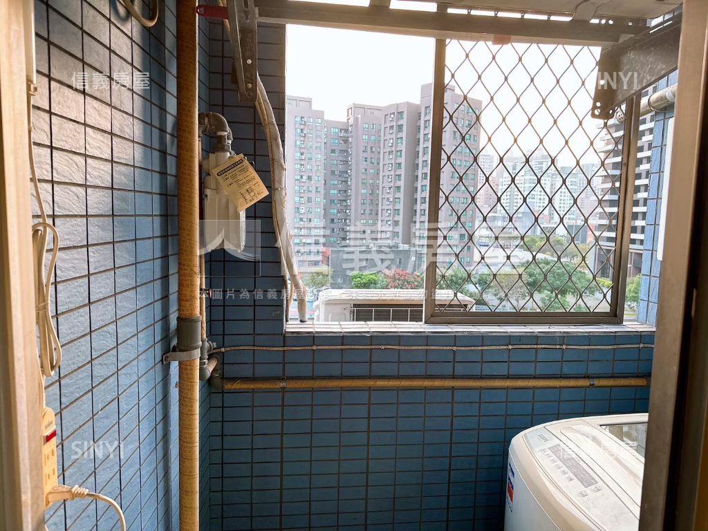 航空ＶＩＳＡ河岸兩房車位房屋室內格局與周邊環境