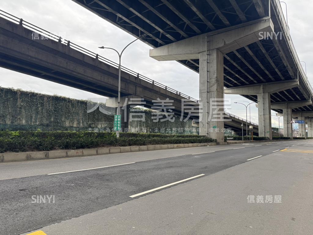 近台北橋站（車位）房屋室內格局與周邊環境