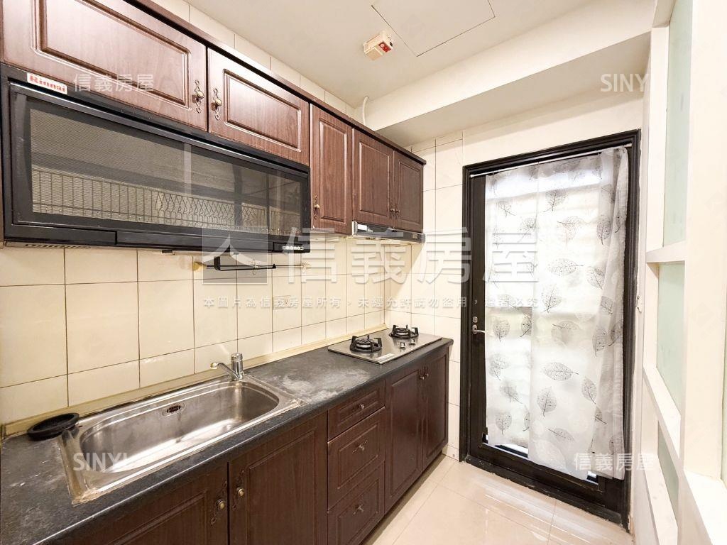 農十六精美兩房學區宅房屋室內格局與周邊環境