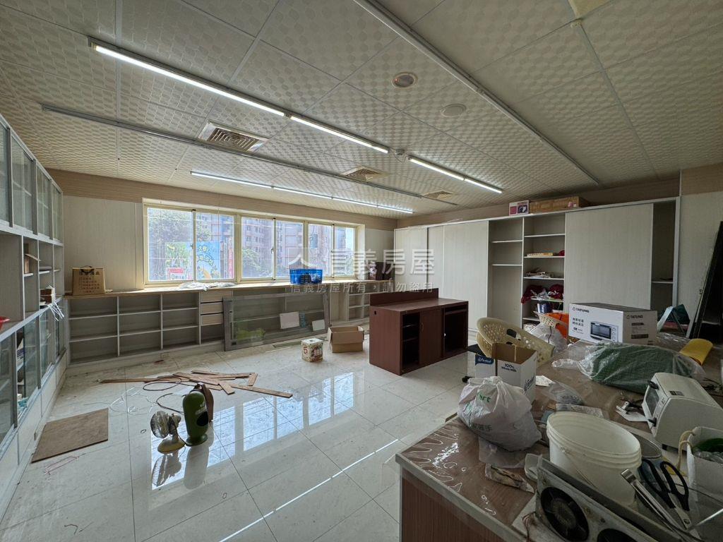 專任☆普忠路近中原廠辦房屋室內格局與周邊環境
