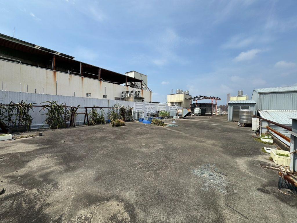 專任☆普忠路近中原廠辦房屋室內格局與周邊環境