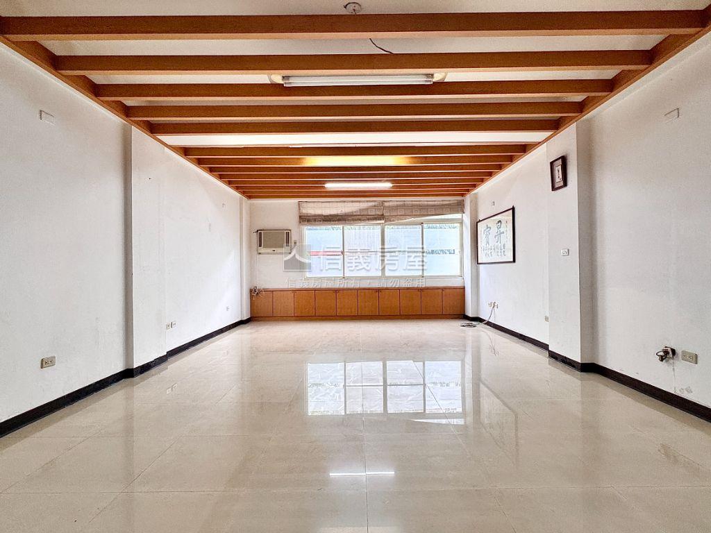 至聖路｜面寬旗艦公司總部房屋室內格局與周邊環境