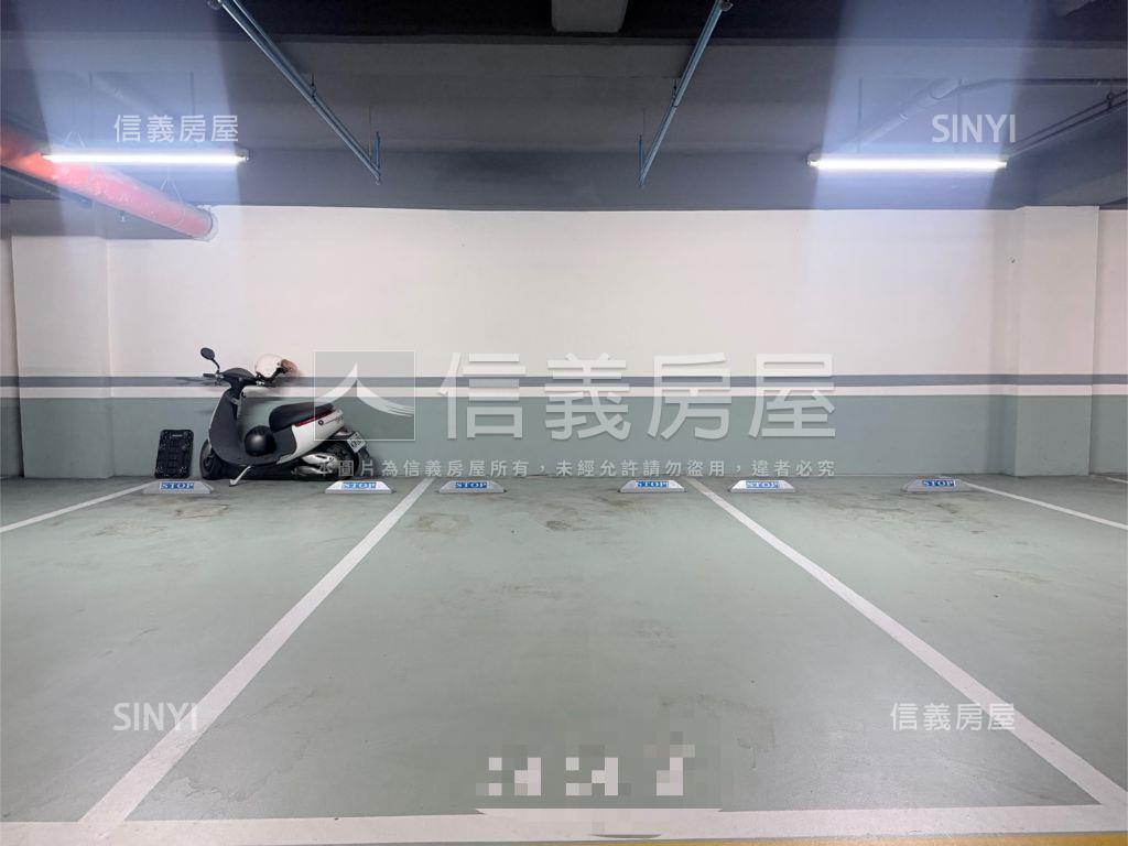 超級郡２房車位視野宅房屋室內格局與周邊環境