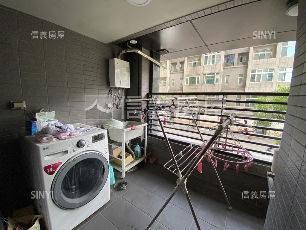 中山世紀１＋２美住店平車房屋室內格局與周邊環境