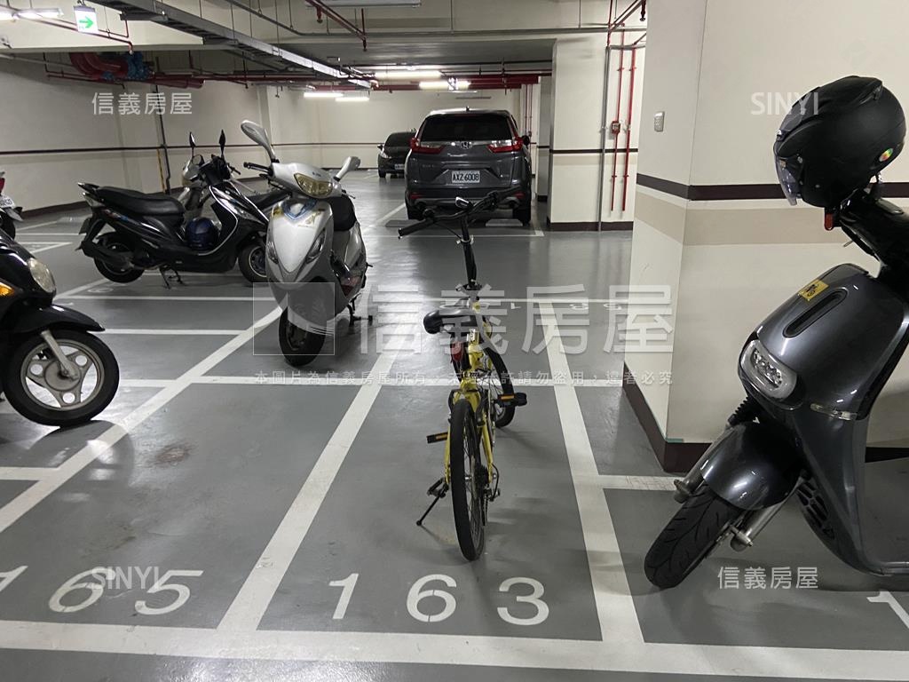 中山世紀１＋２美住店平車房屋室內格局與周邊環境