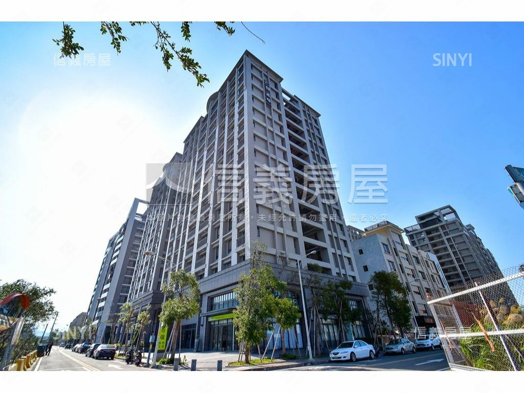 藏綠高樓四房雙車位房屋室內格局與周邊環境