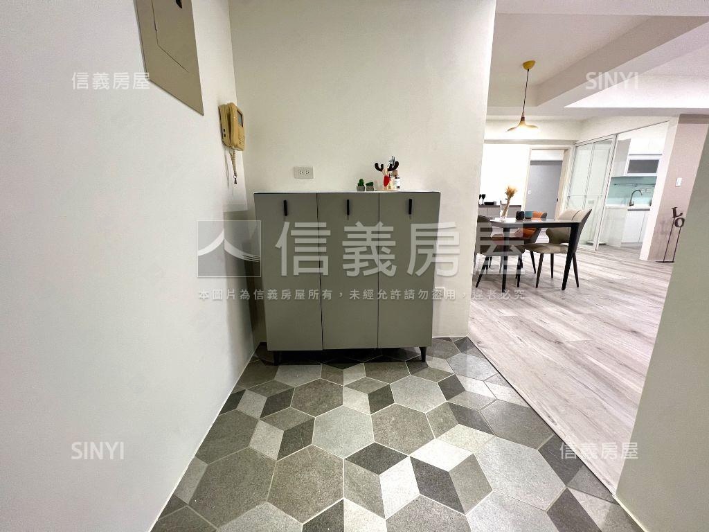 中山路華廈美裝潢三房房屋室內格局與周邊環境