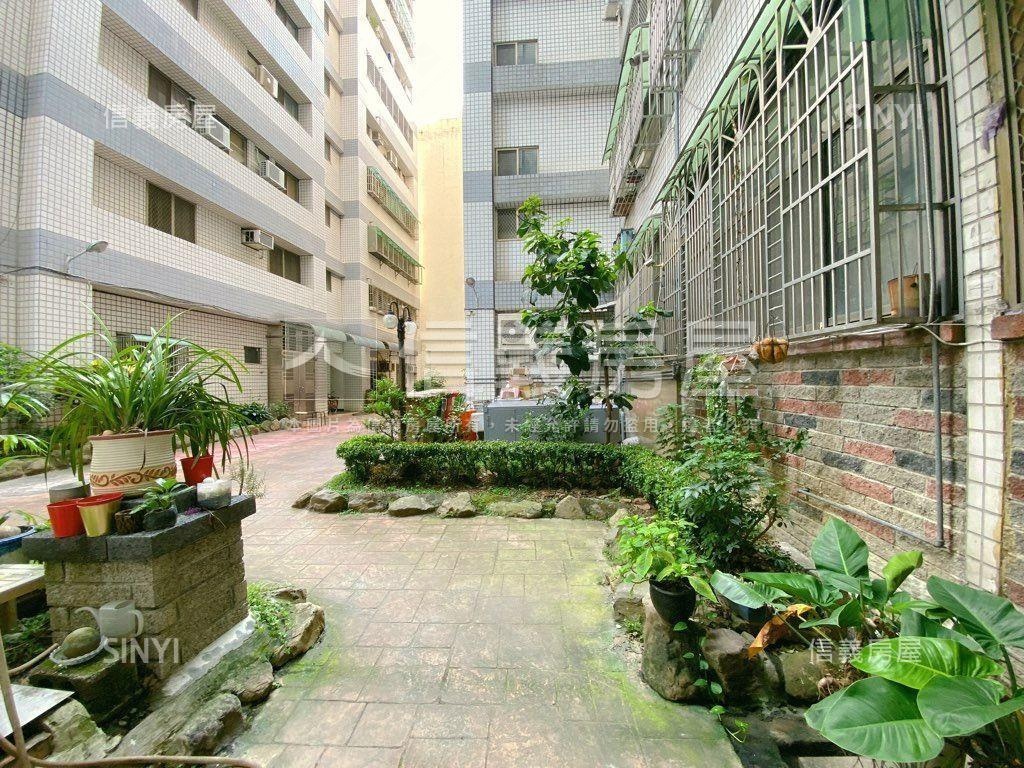 西屯高樓正一房附車位房屋室內格局與周邊環境