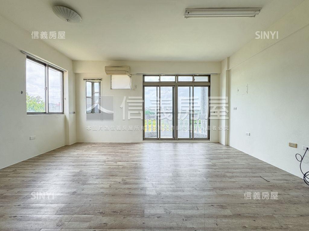 高鐵區前庭後院大透天房屋室內格局與周邊環境