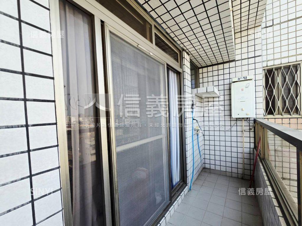 長春公園河岸視野漂亮美屋房屋室內格局與周邊環境