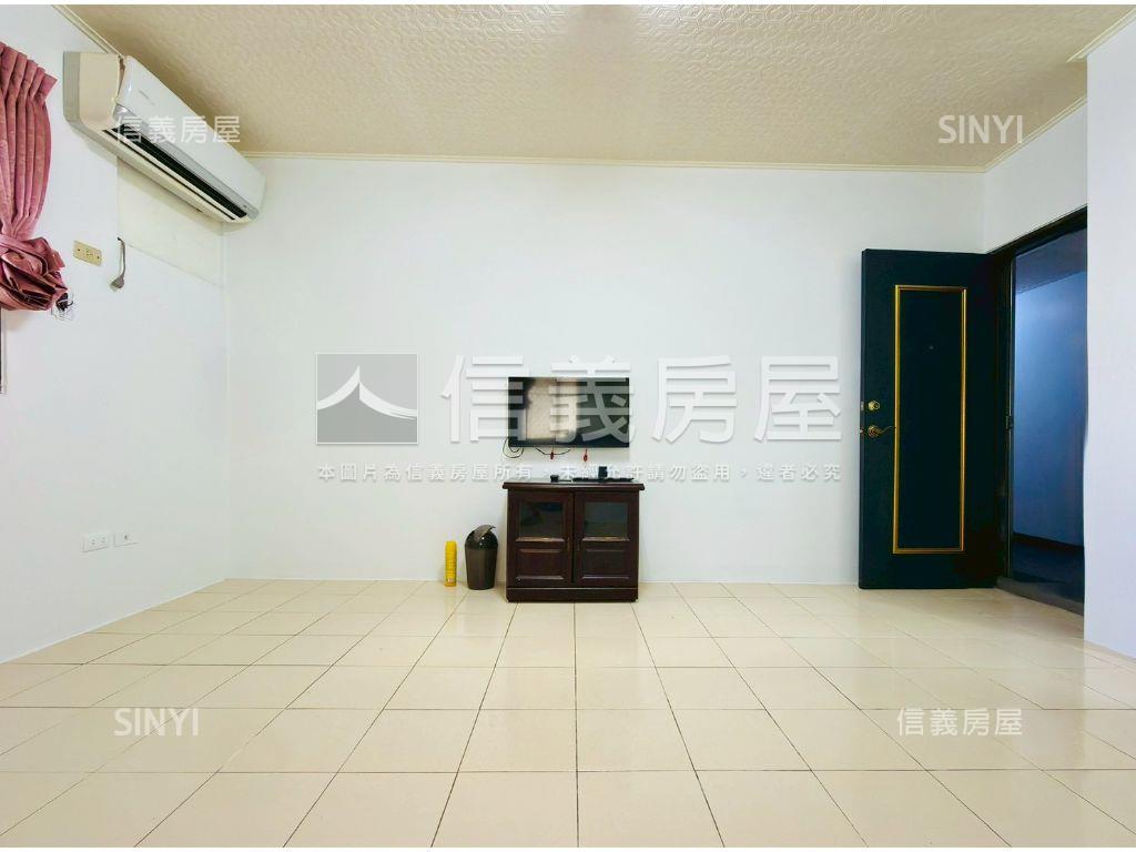 成大小築稀有邊間採光套房房屋室內格局與周邊環境