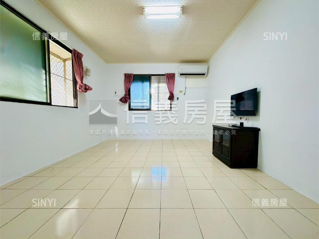 成大小築稀有邊間採光套房房屋室內格局與周邊環境