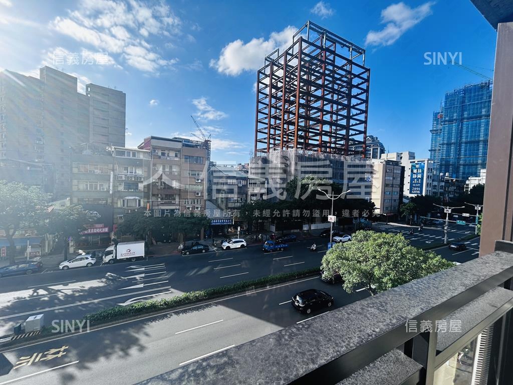 捷運採光邊間中山藝極房屋室內格局與周邊環境