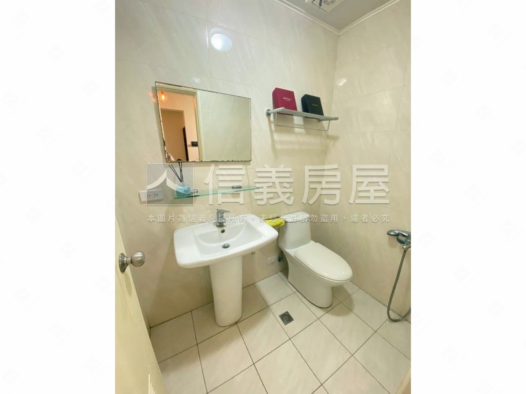 北屯裝潢三房平車房屋室內格局與周邊環境