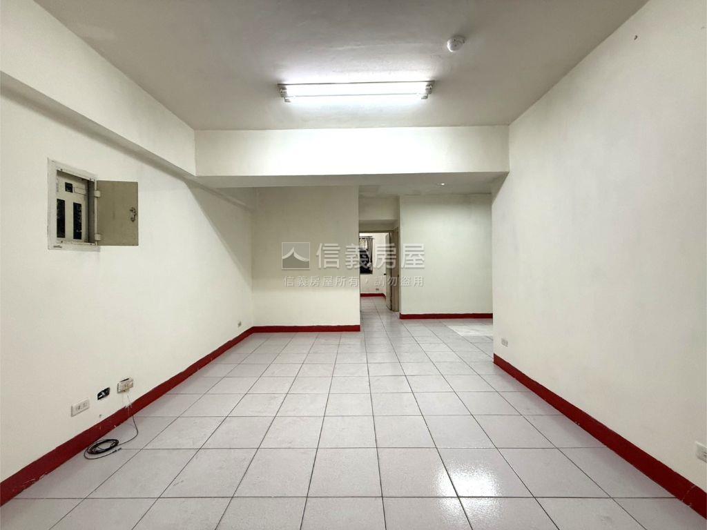 豐原屋況佳美三房房屋室內格局與周邊環境