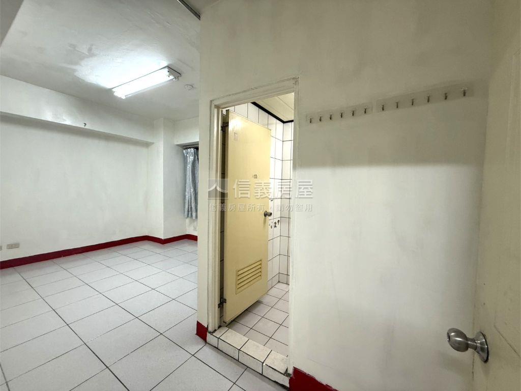 豐原屋況佳美三房房屋室內格局與周邊環境