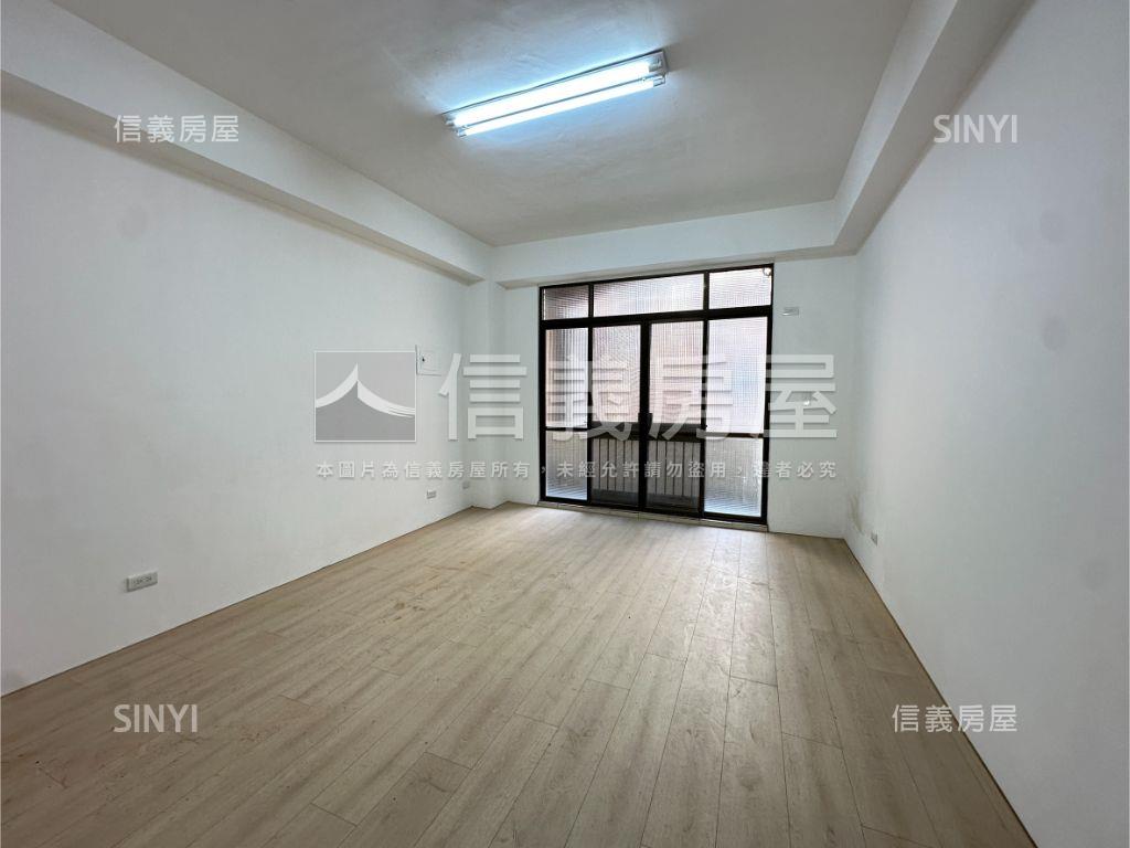 良美新象明亮三房平車房屋室內格局與周邊環境