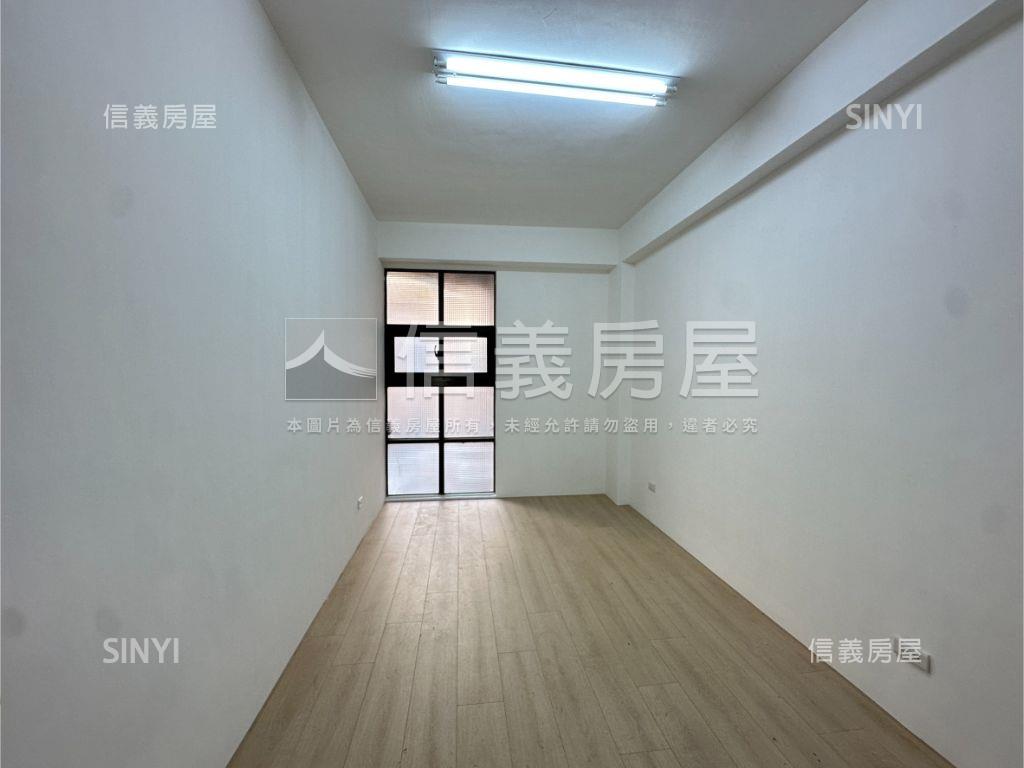 良美新象明亮三房平車房屋室內格局與周邊環境