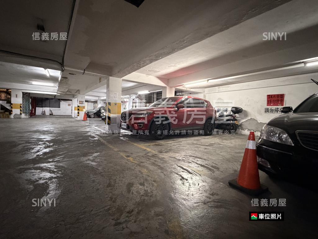 良美新象明亮三房平車房屋室內格局與周邊環境