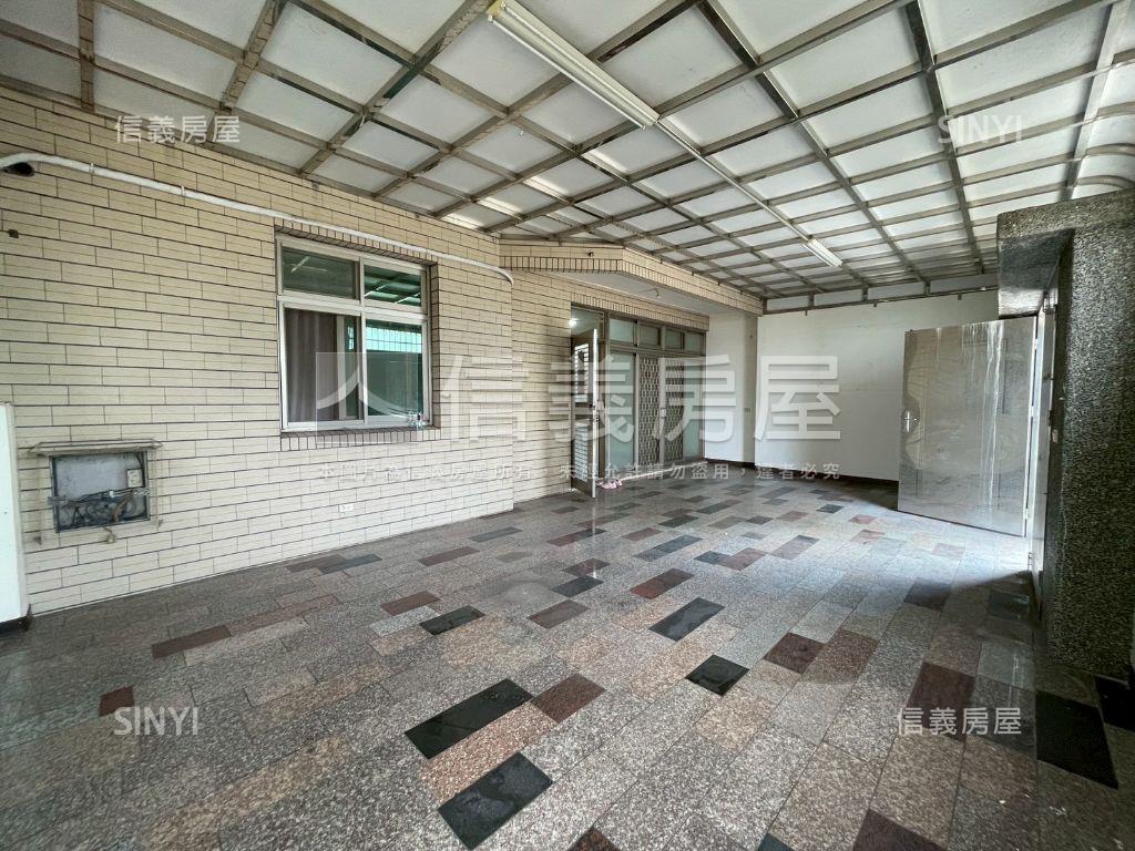 小港大坪鳥語花香公寓一樓房屋室內格局與周邊環境