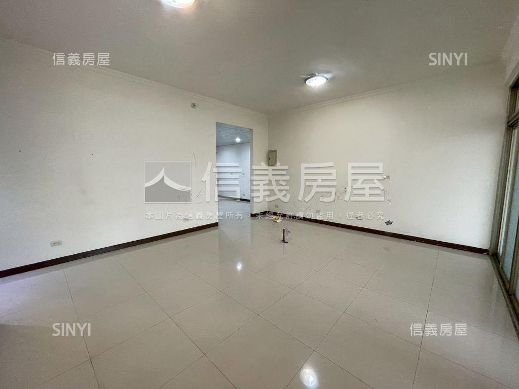 小港大坪鳥語花香公寓一樓房屋室內格局與周邊環境