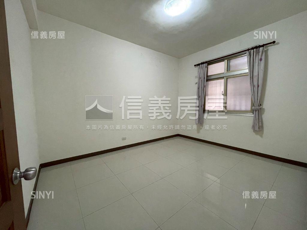 小港大坪鳥語花香公寓一樓房屋室內格局與周邊環境