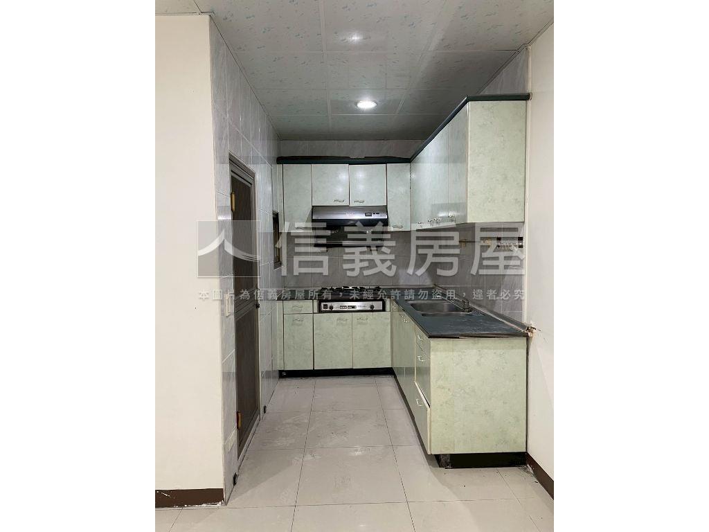 小港大坪鳥語花香公寓一樓房屋室內格局與周邊環境