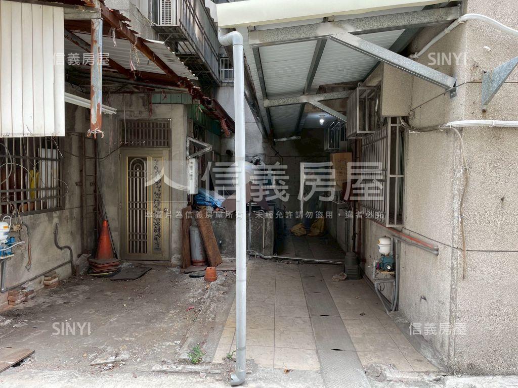 小港大坪鳥語花香公寓一樓房屋室內格局與周邊環境