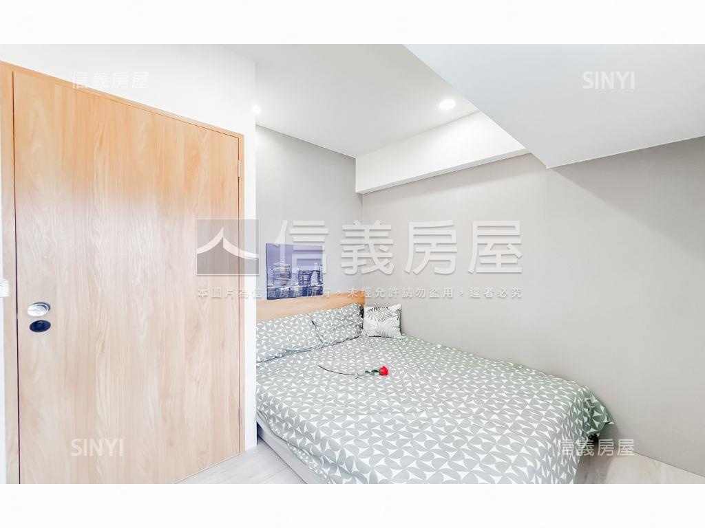 四維國小站。採光優美兩房房屋室內格局與周邊環境