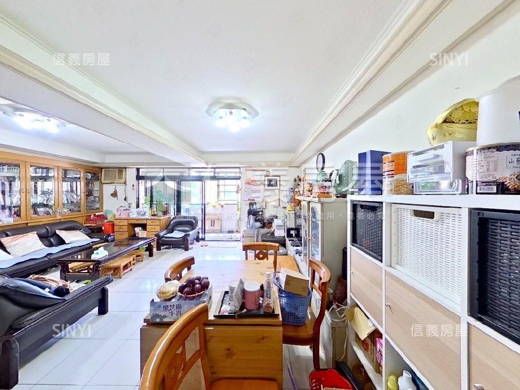 大戶美寓面山景★三代同堂房屋室內格局與周邊環境