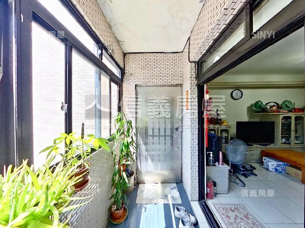 大戶美寓面山景★三代同堂房屋室內格局與周邊環境