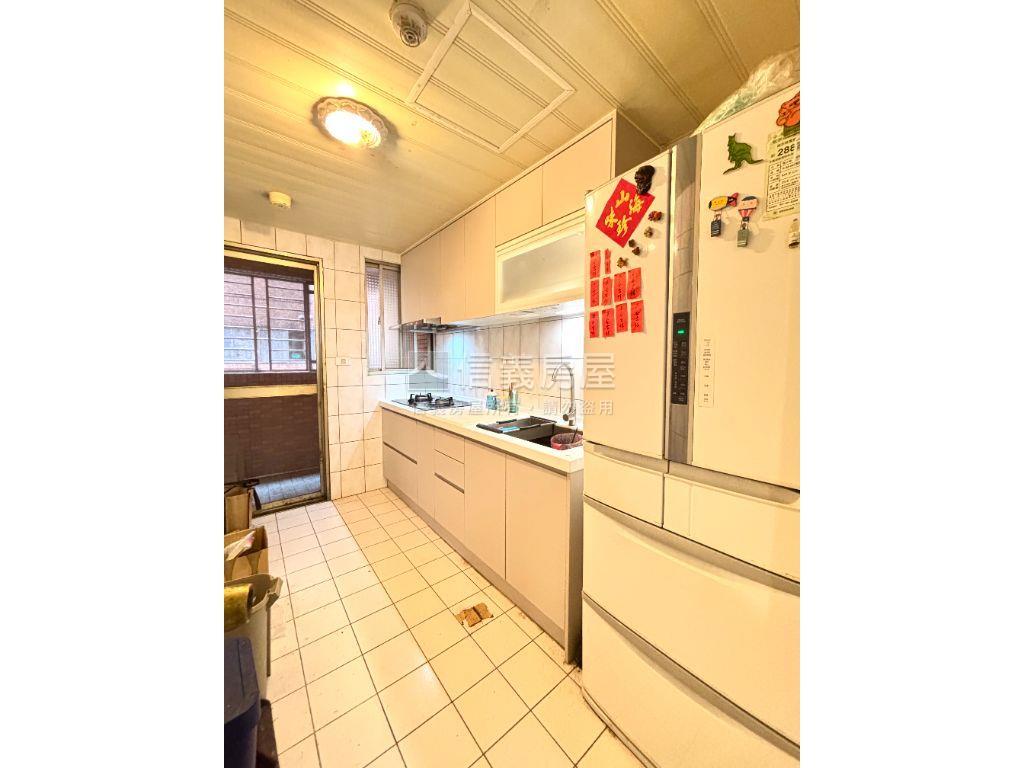 遠東風華大三房房屋室內格局與周邊環境