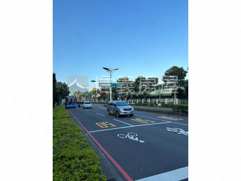 近忠福國小交流道下美三房房屋室內格局與周邊環境