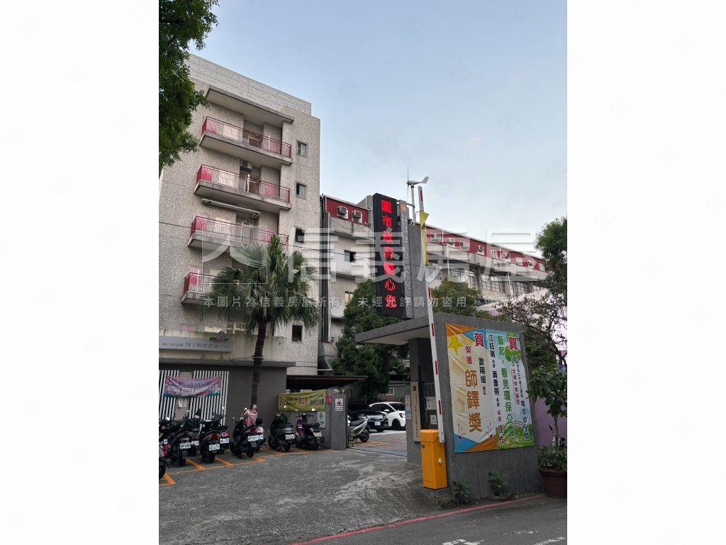 近忠福國小交流道下美三房房屋室內格局與周邊環境