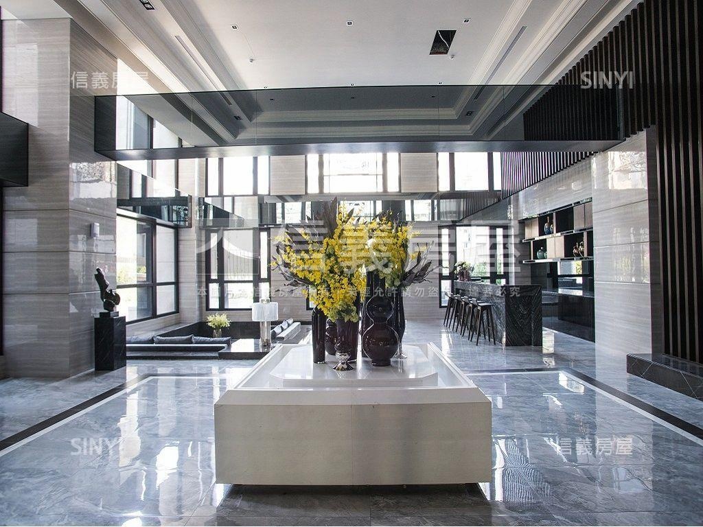 ⭐富宇｜君品稀有露臺雙車房屋室內格局與周邊環境