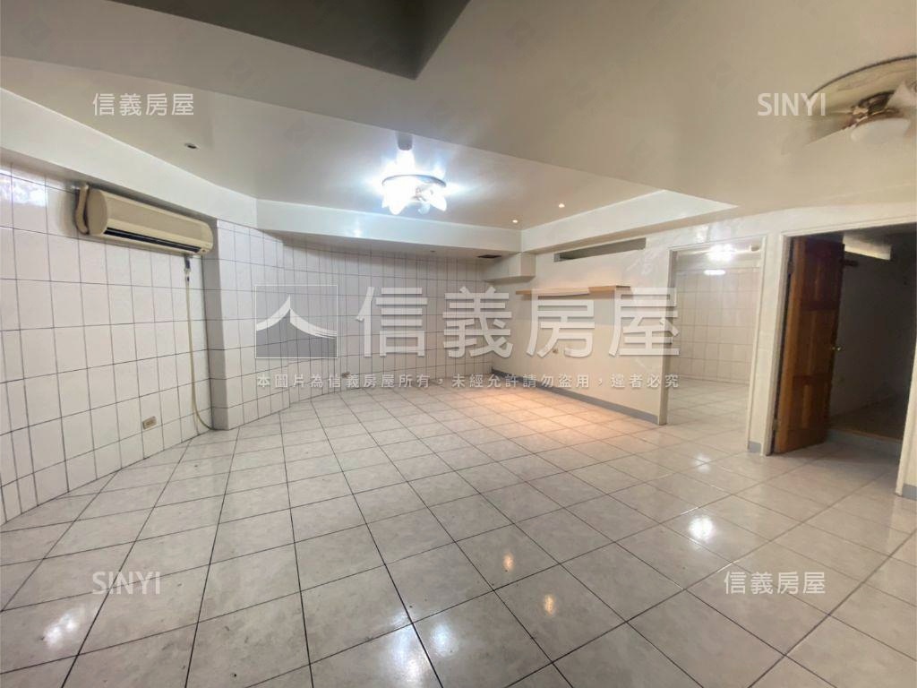 電信邊間旺鋪房屋室內格局與周邊環境