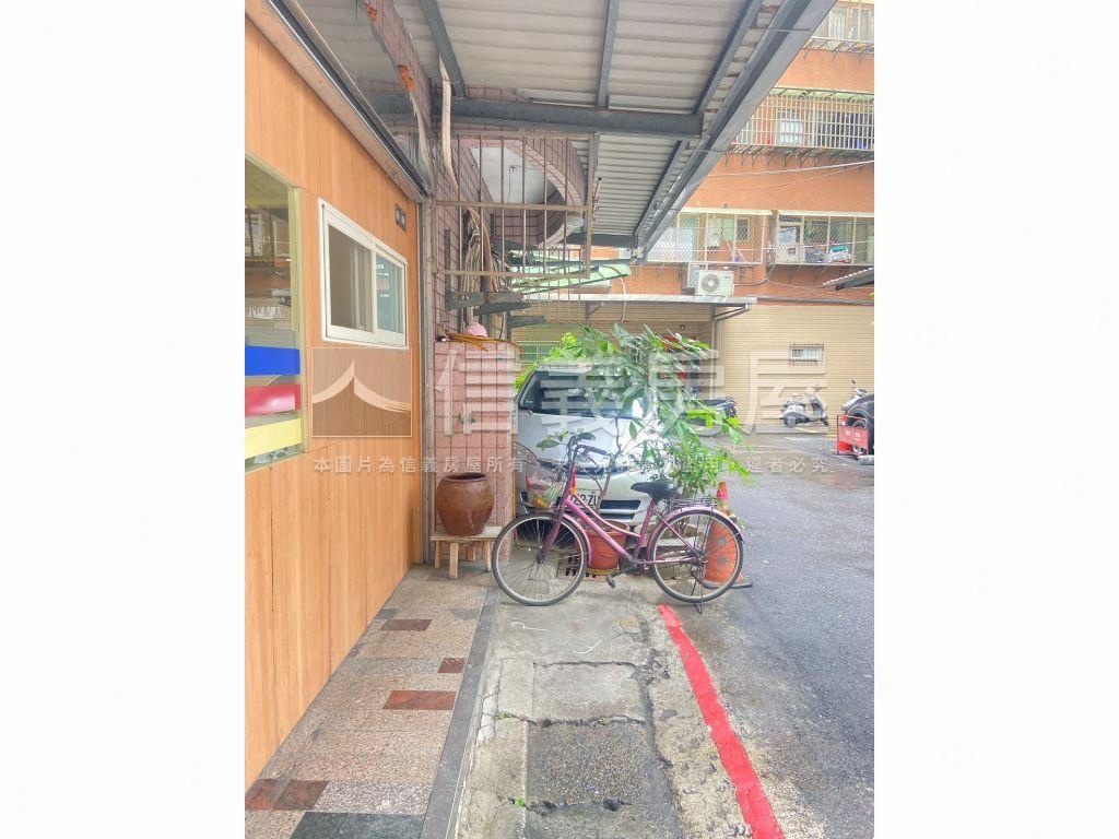 電信邊間旺鋪房屋室內格局與周邊環境