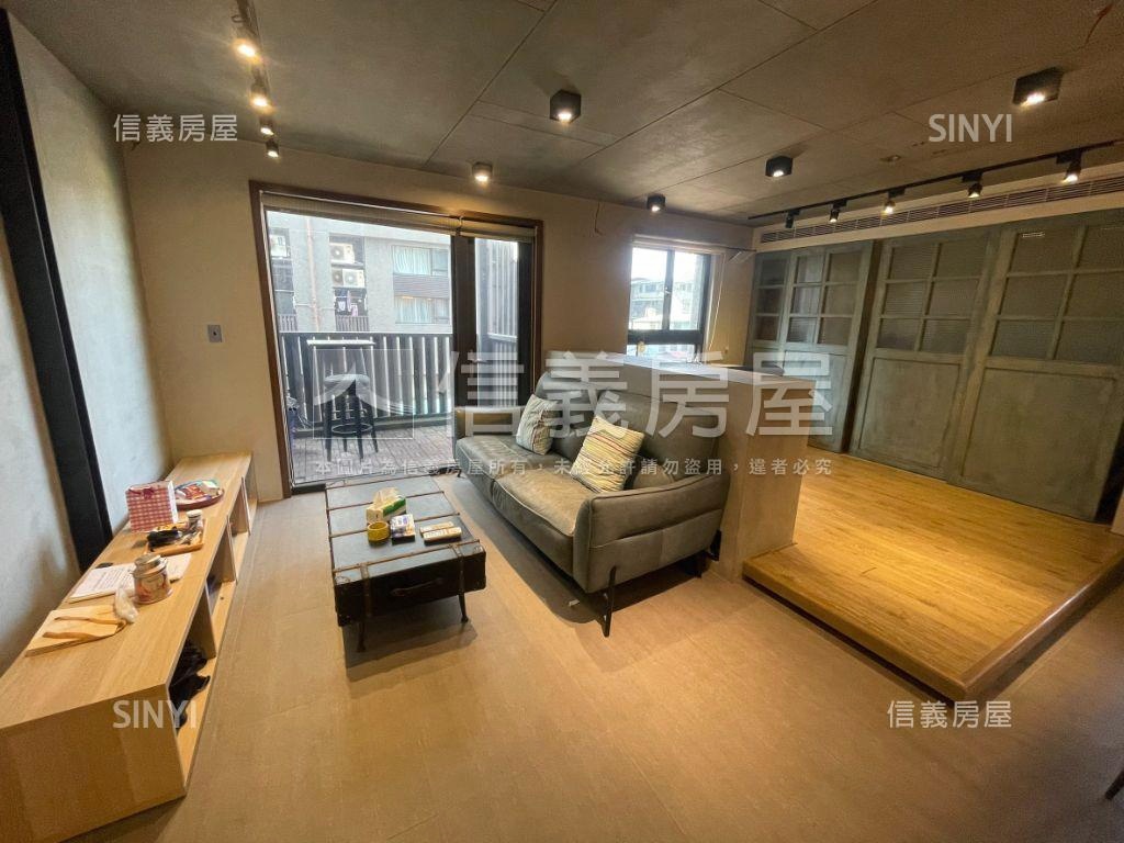 美河市挑高美吉品房屋室內格局與周邊環境