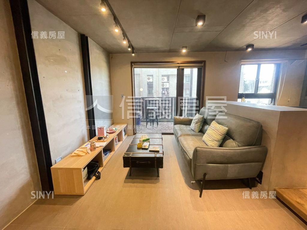 美河市挑高美吉品房屋室內格局與周邊環境