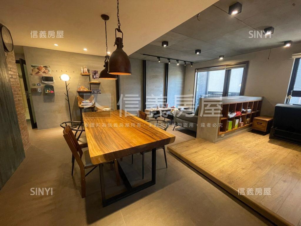 美河市挑高美吉品房屋室內格局與周邊環境