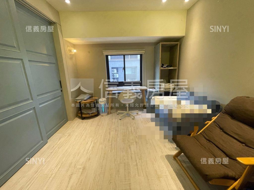 美河市挑高美吉品房屋室內格局與周邊環境