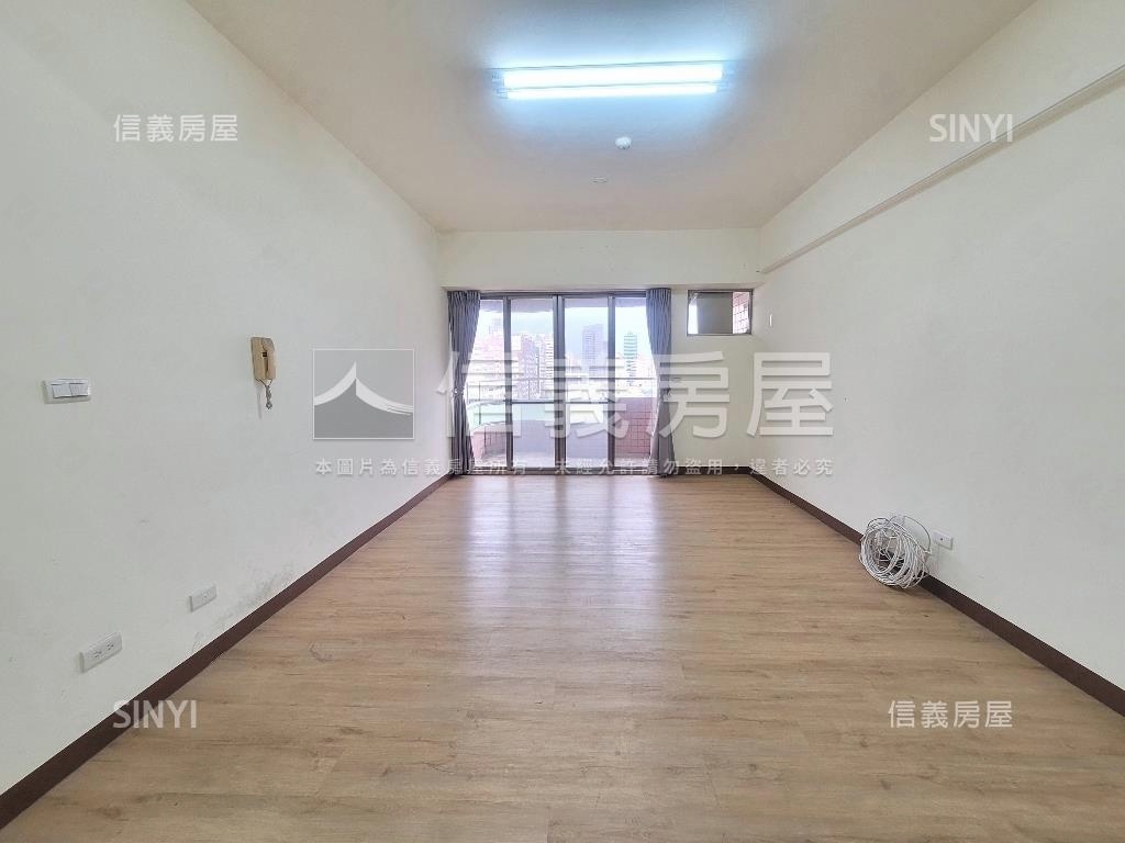 明華採光四房平車房屋室內格局與周邊環境