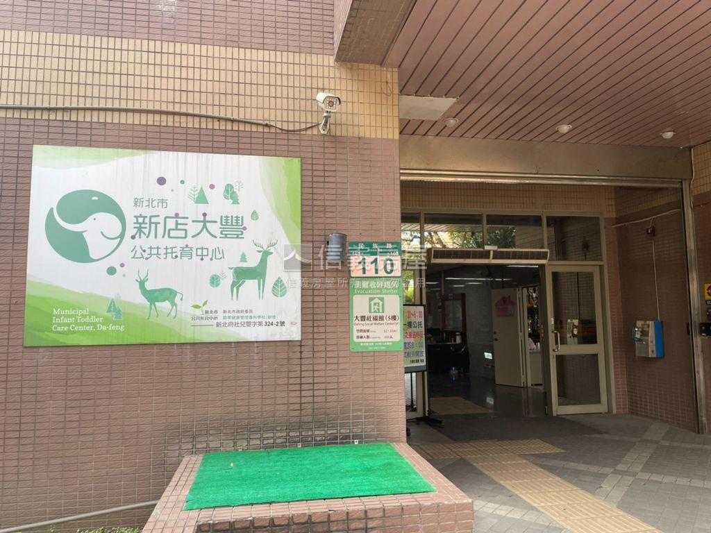 正民族路黃金三樓房屋室內格局與周邊環境