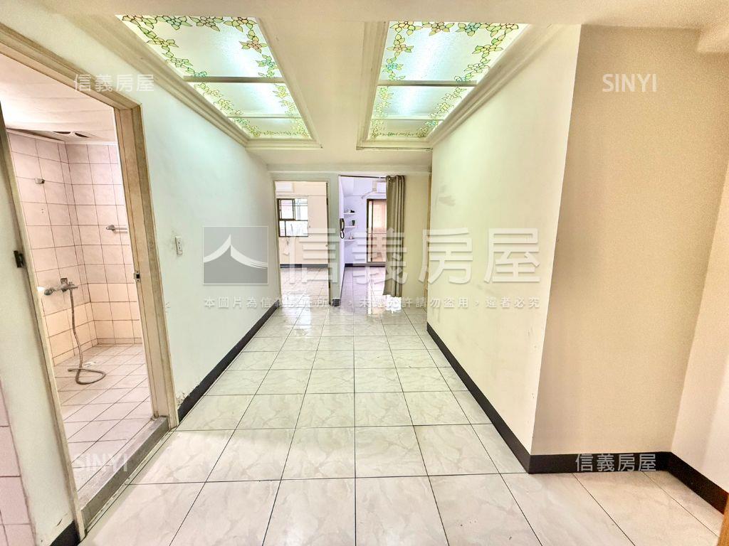 近科工館邊間三房房屋室內格局與周邊環境