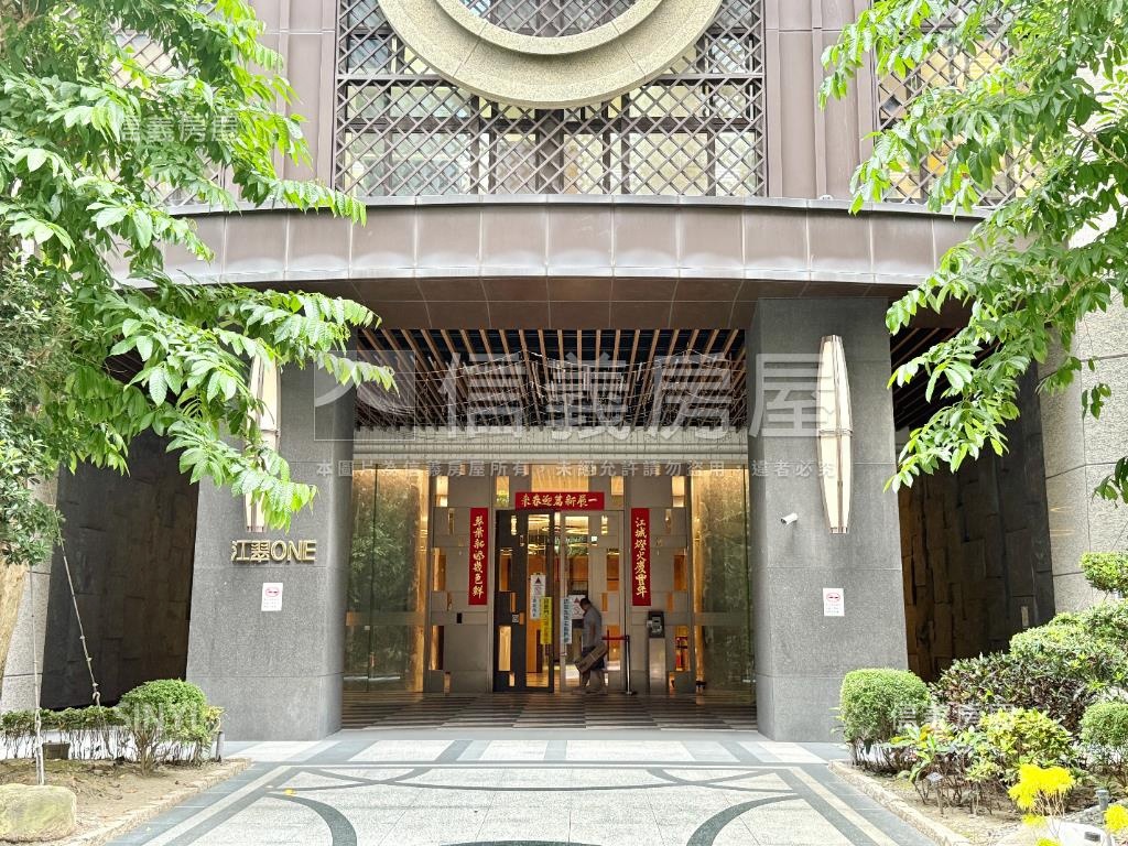 江翠ＯＮＥ車位房屋室內格局與周邊環境