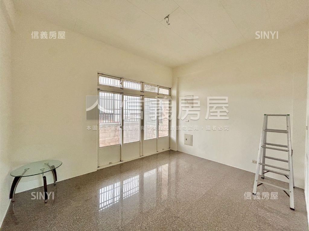 竹北質感採光美透天房屋室內格局與周邊環境